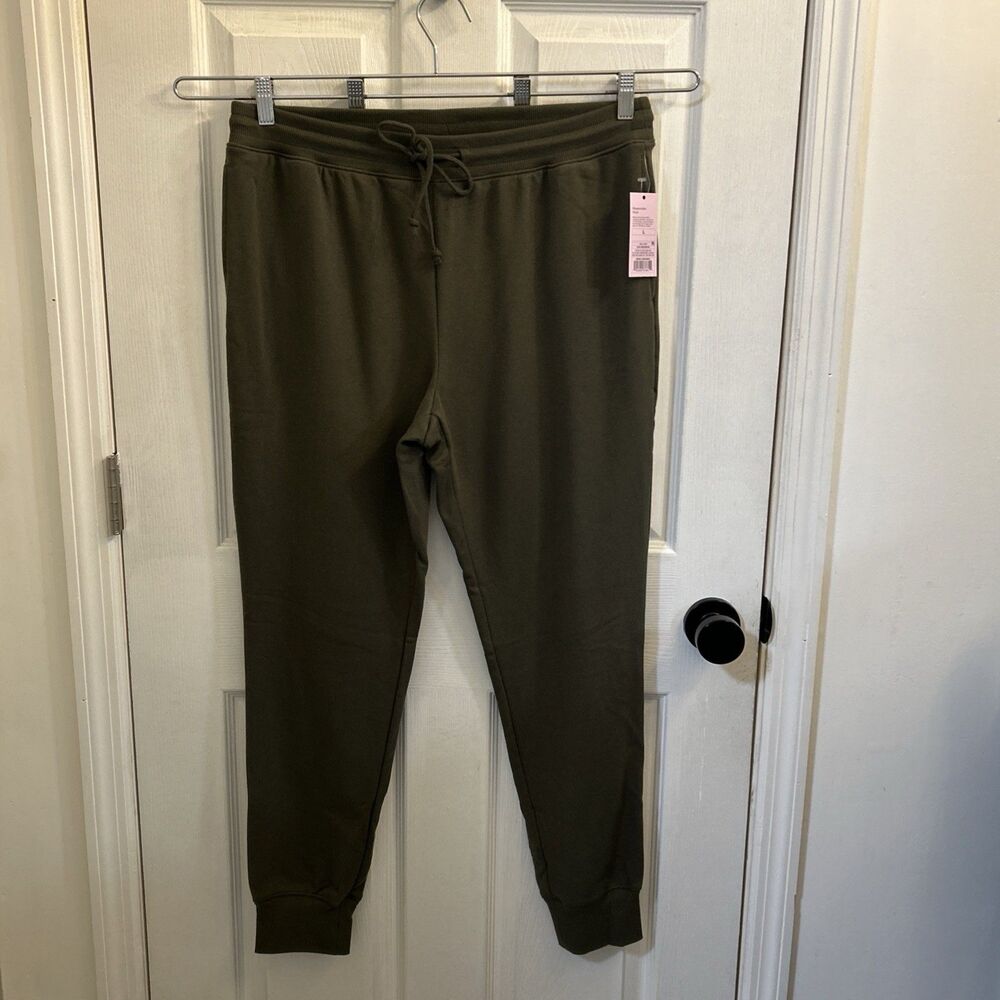 NWT Wild Fable Women’s Green Sweatpants Size L Drawstring Cuffed Joggers Lounge